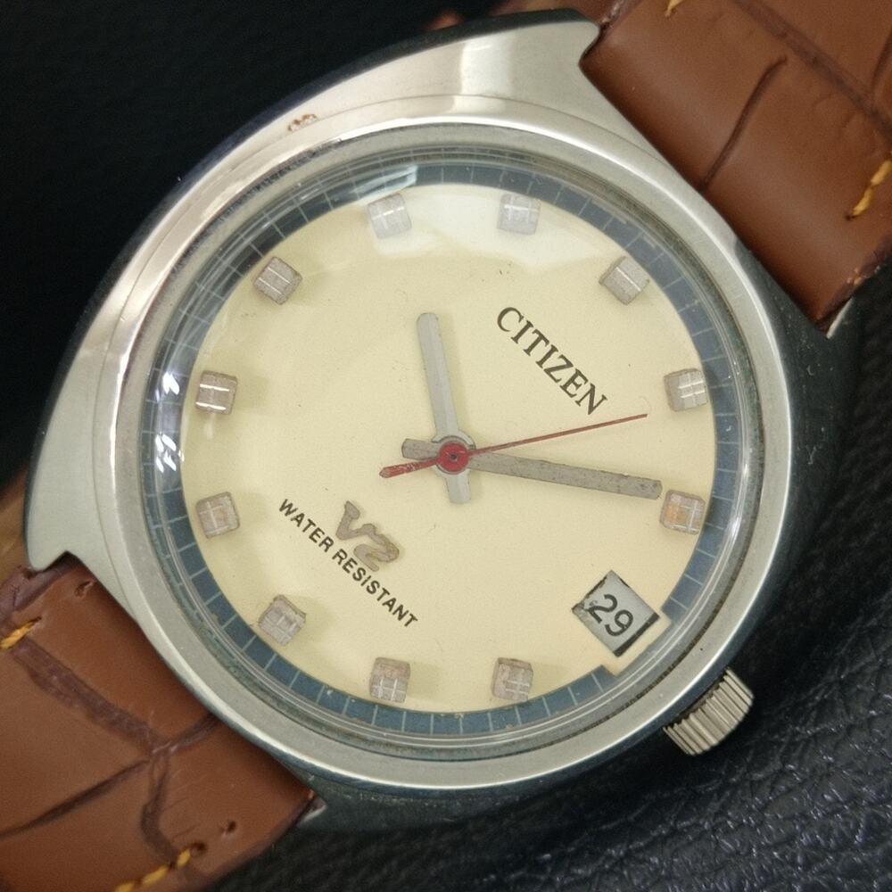 Vintage 1980 Citizen Manual Wound Mens Silver Watch W/Date & Cream accents
